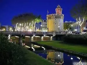 Szálloda De France 2*