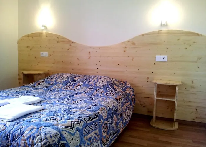 Hotell De France 2*